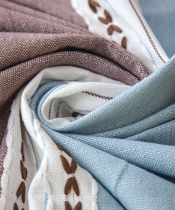 nappe-en-lin-zoom-sur-le-tissus-epais